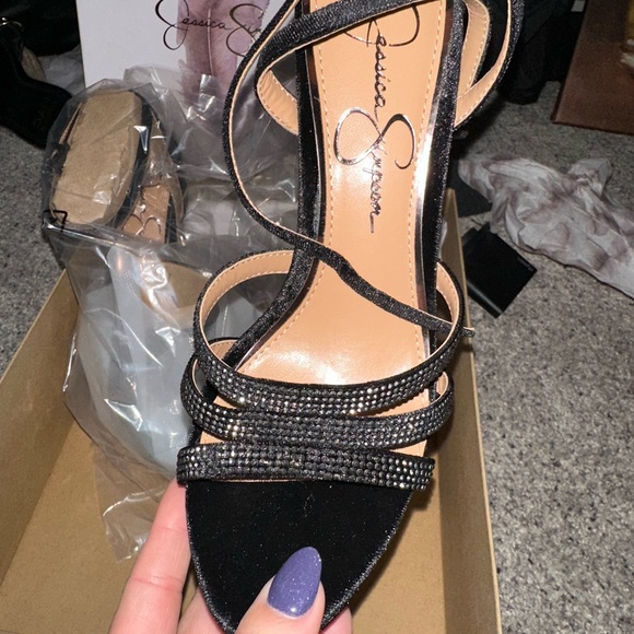 BNWT Jessica Simpson Balina platform heels in Lux velvet with embellishments - Picture 9 of 9